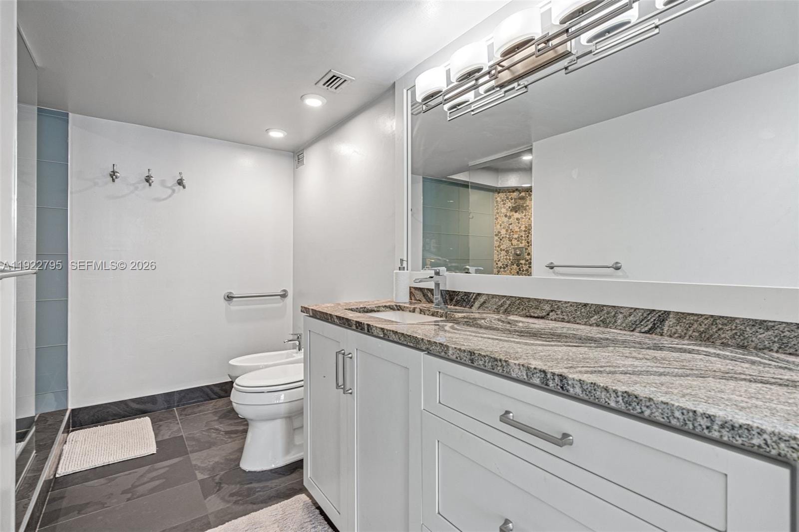 1865 Brickell Avenue A1013, Miami, FL 33129 photo 25