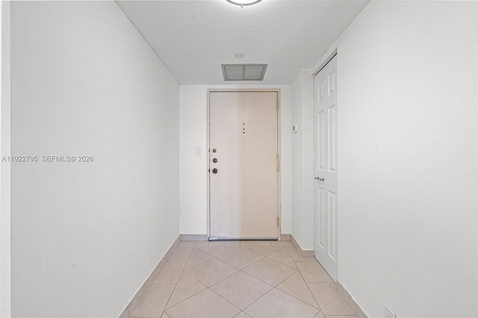 1865 Brickell Avenue A1013 — photo 8