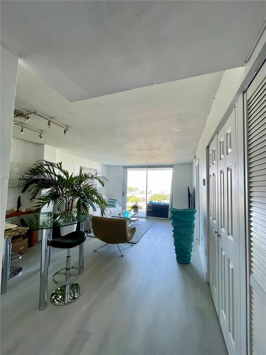 6900 Bay Drive 7A — photo 4