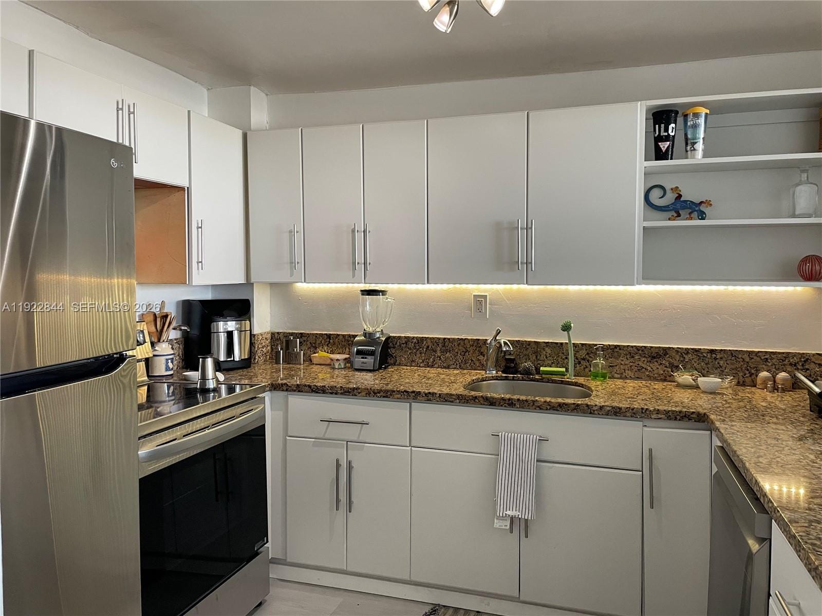 6900 Bay Drive 7A — photo 7