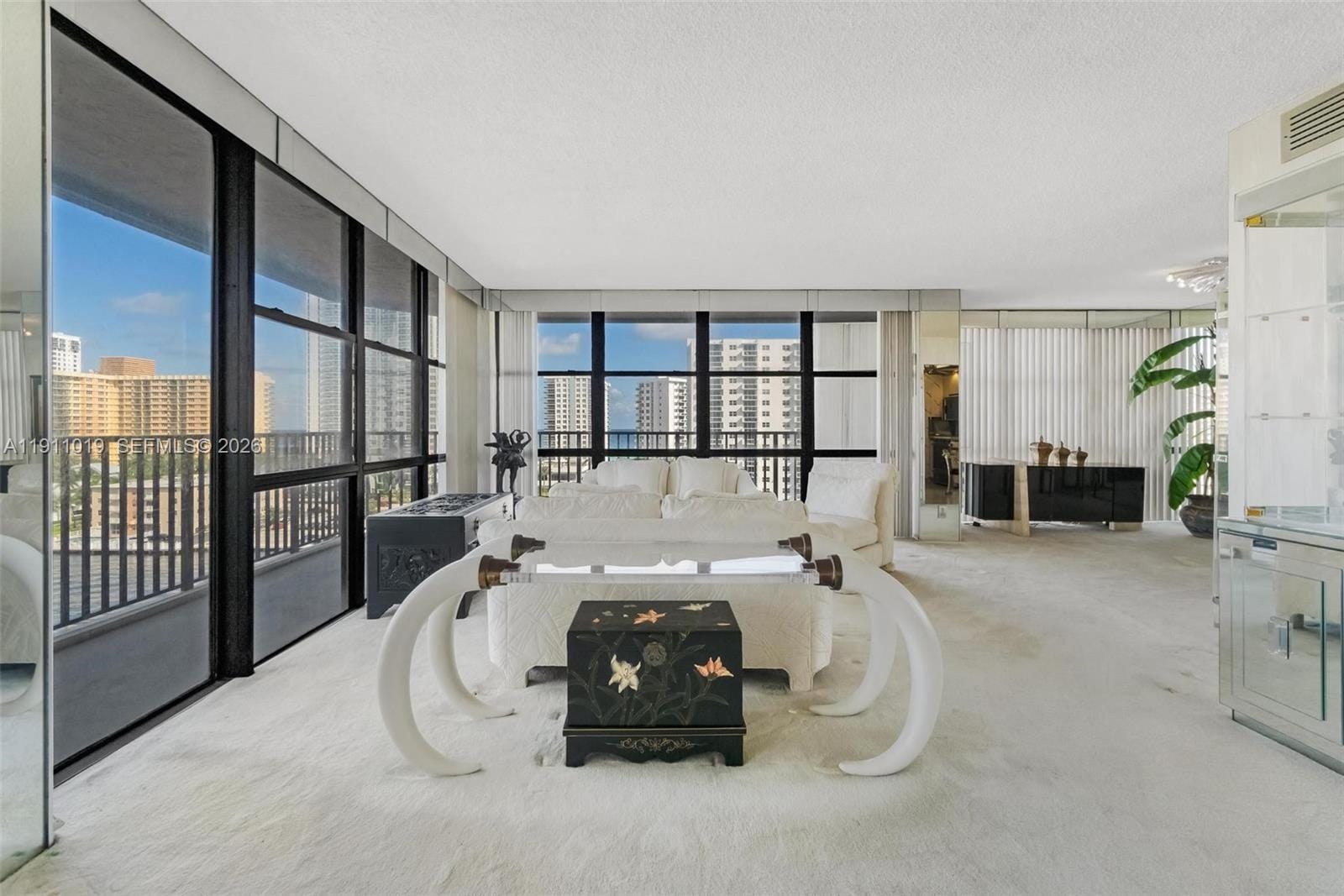 800 Parkview Drive 1021, Hallandale Beach, FL 33009 photo 2