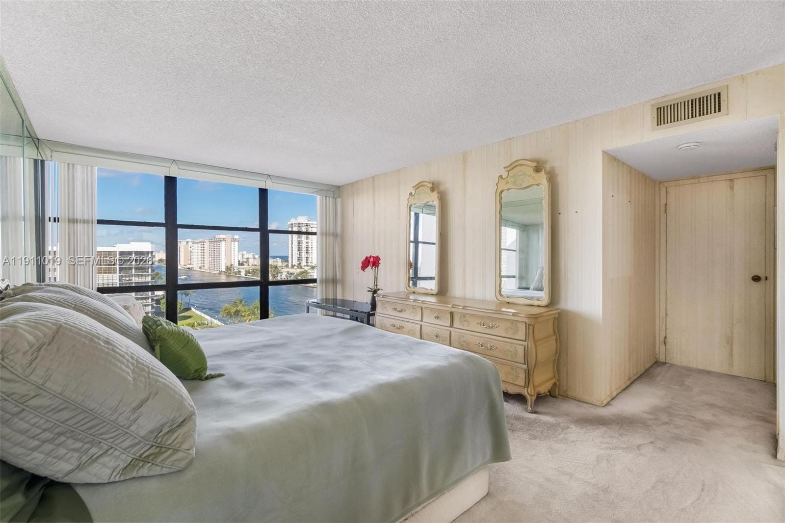 800 Parkview Drive 1021, Hallandale Beach, FL 33009 photo 5