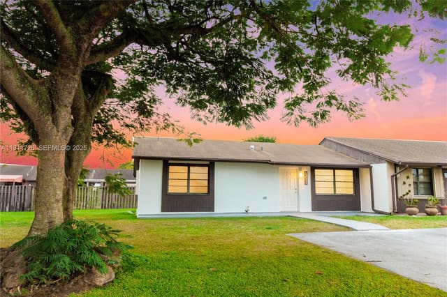 13550 SW 47th Lane, sold in San Sebastian Twnhses, Miami, FL