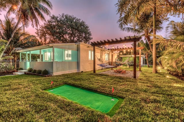 1960 Riverside Drive, sold in Riverside Park, Fort Lauderdale, FL