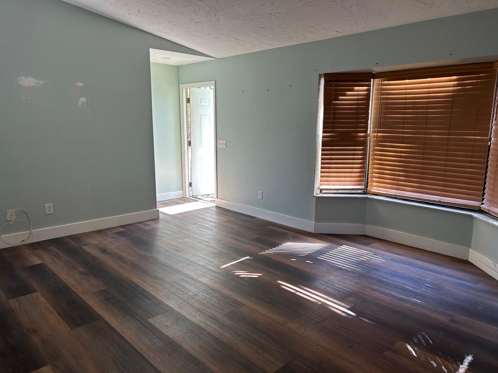 7908 Eden Road — photo 3