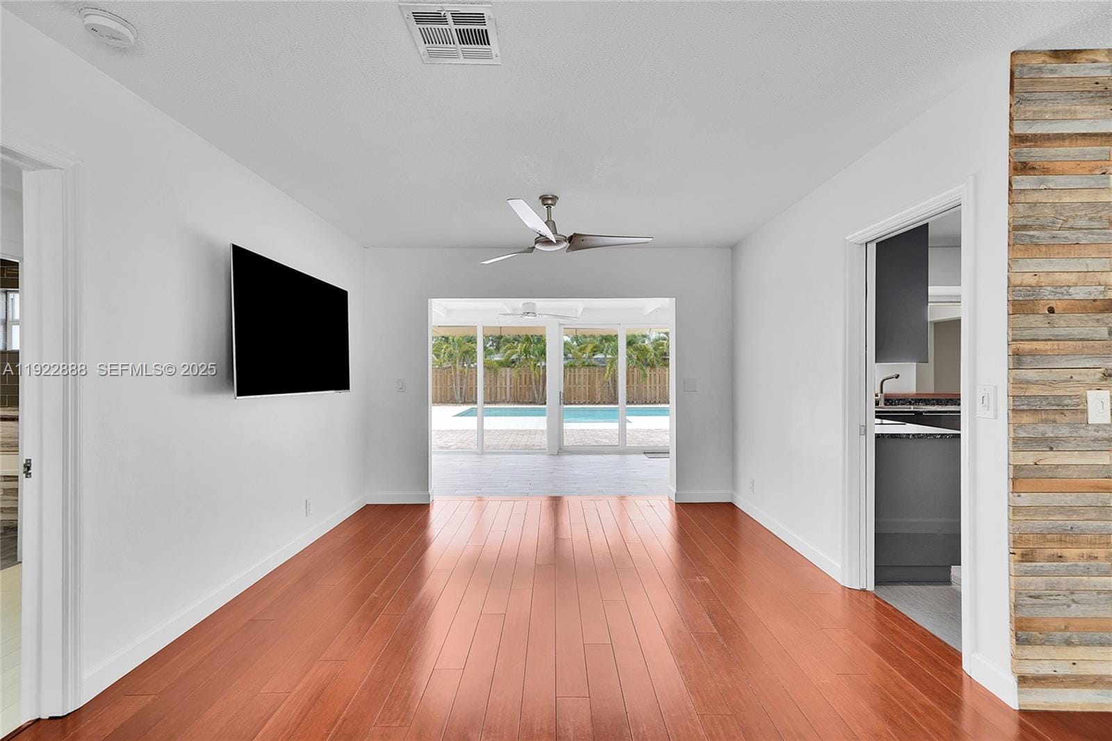 5320 SW 8th Street — photo 12