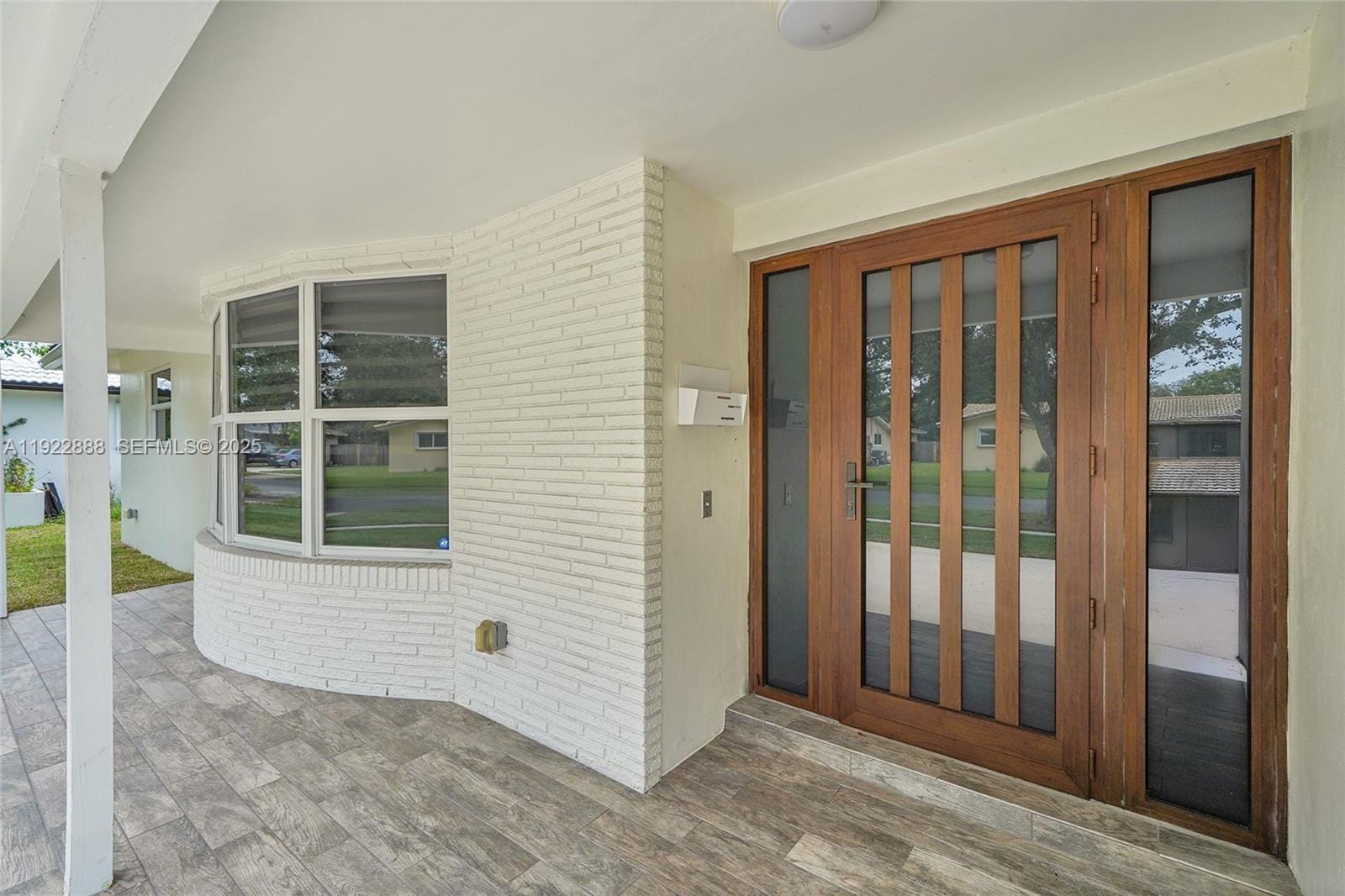 5320 SW 8th Street — photo 5
