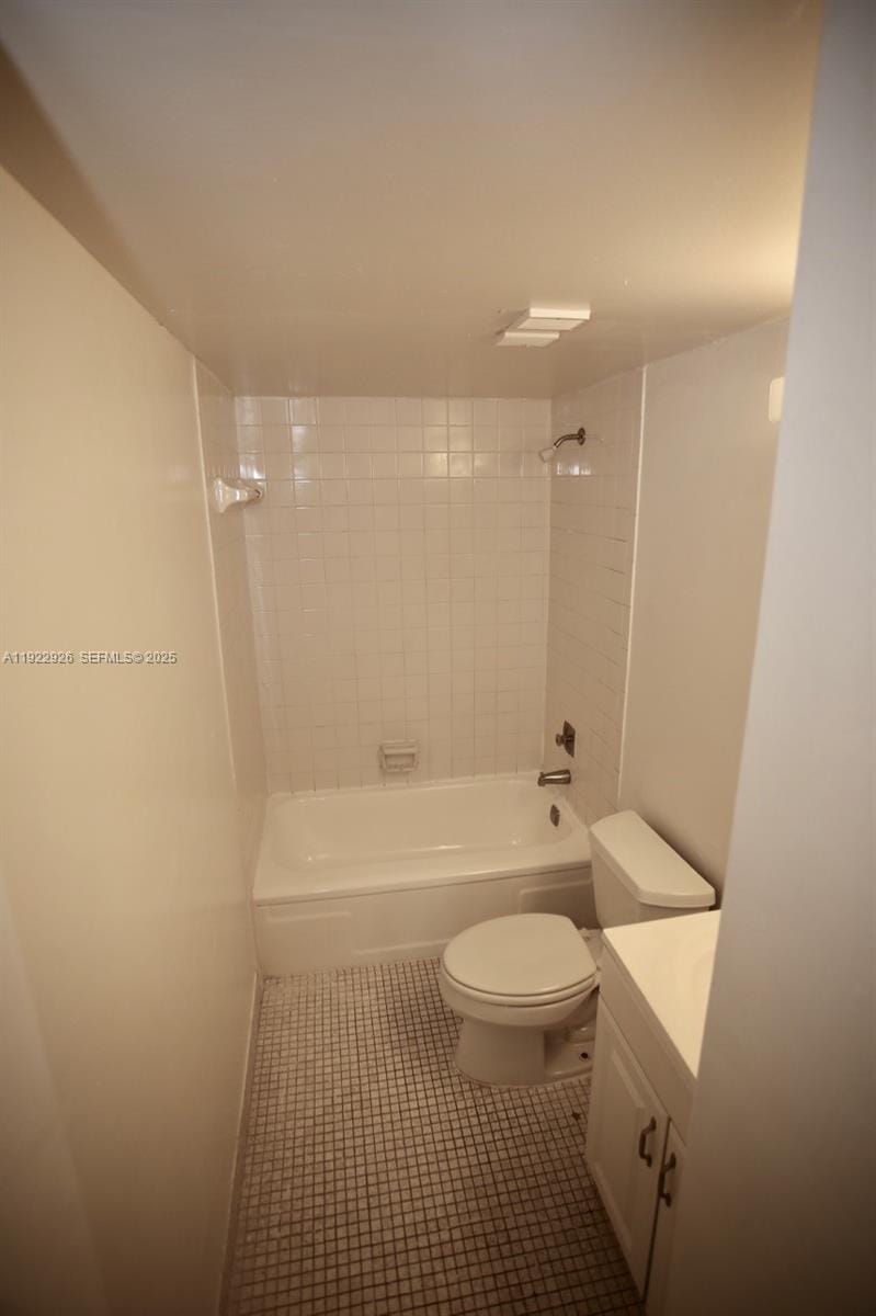 4384 NW 9th Avenue 19-1C, Deerfield Beach, FL 33064 photo 10