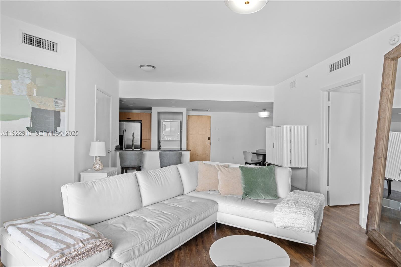350 S Miami Avenue 1803, Miami, FL 33130 photo 16