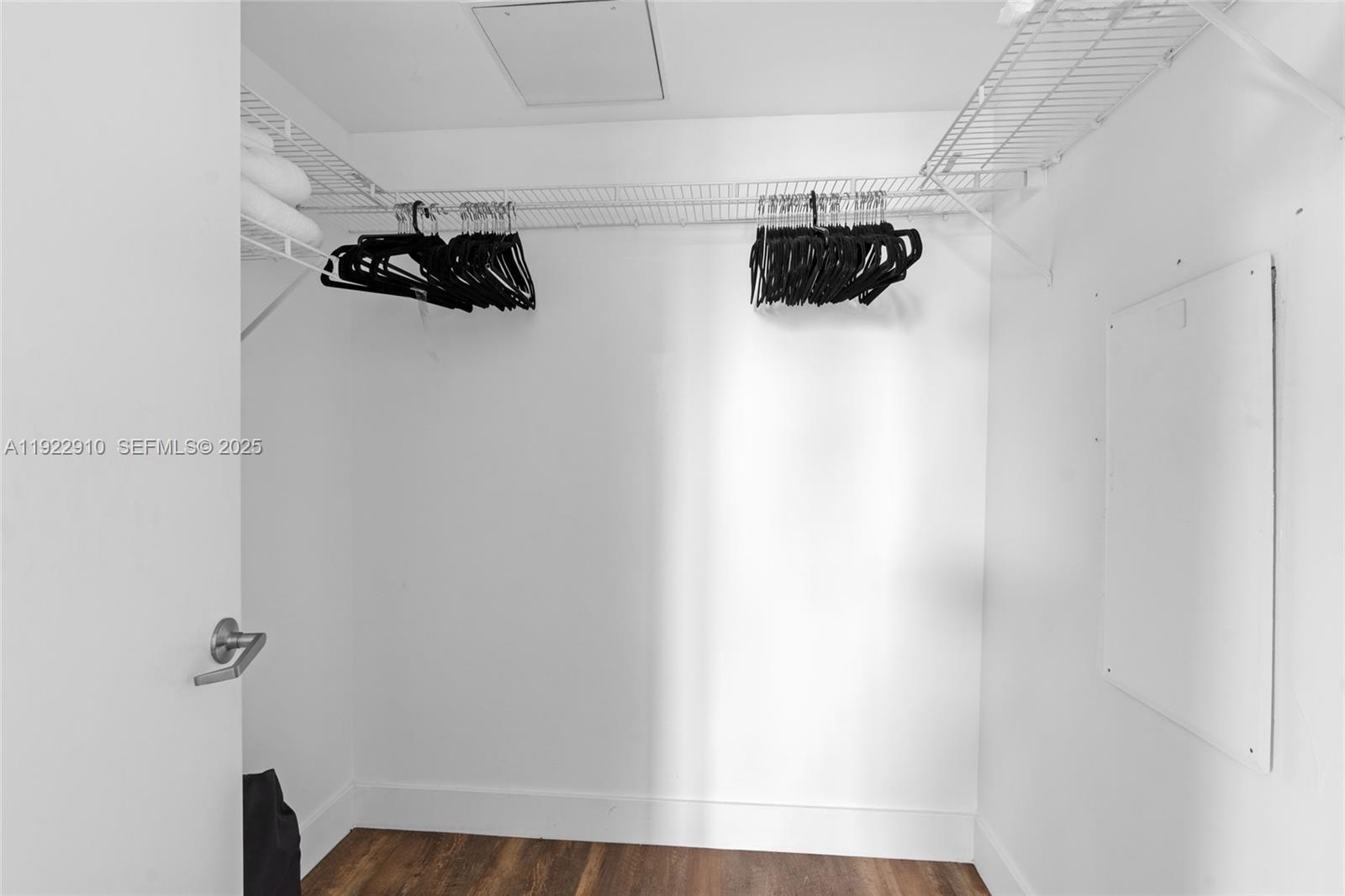 350 S Miami Avenue 1803, Miami, FL 33130 photo 25