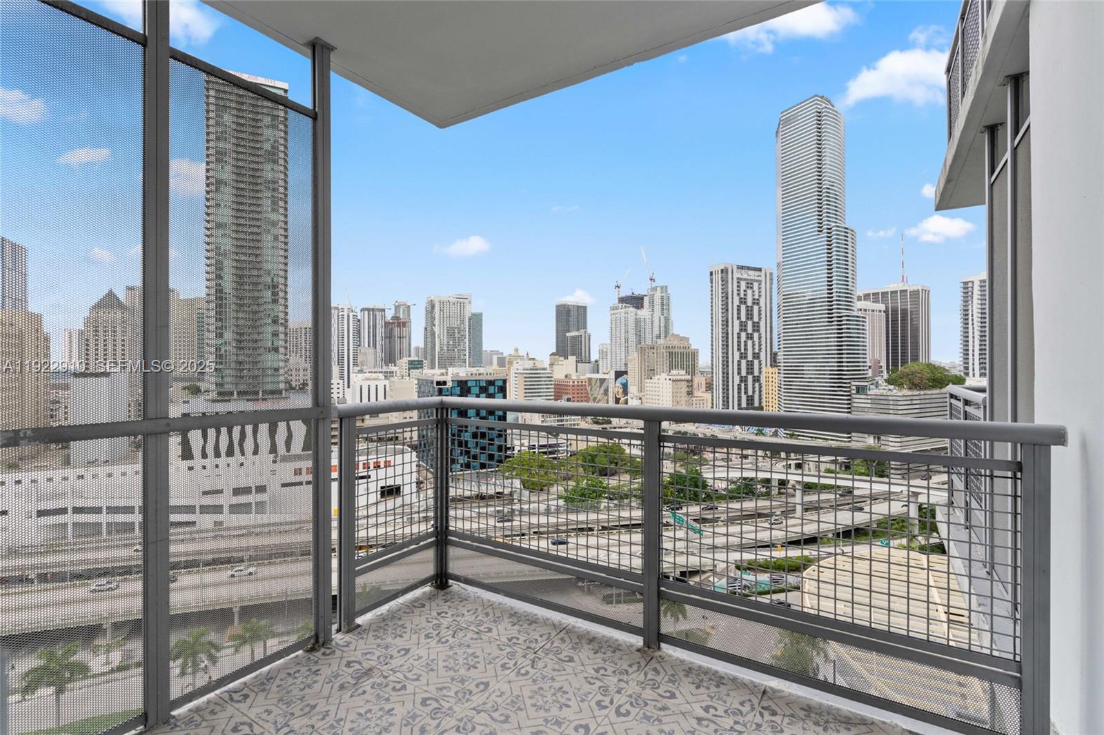 350 S Miami Avenue 1803, Miami, FL 33130 photo 27