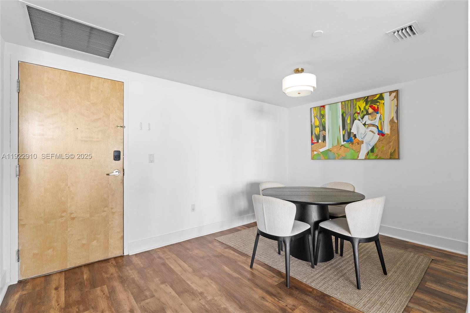 350 S Miami Avenue 1803 — photo 7