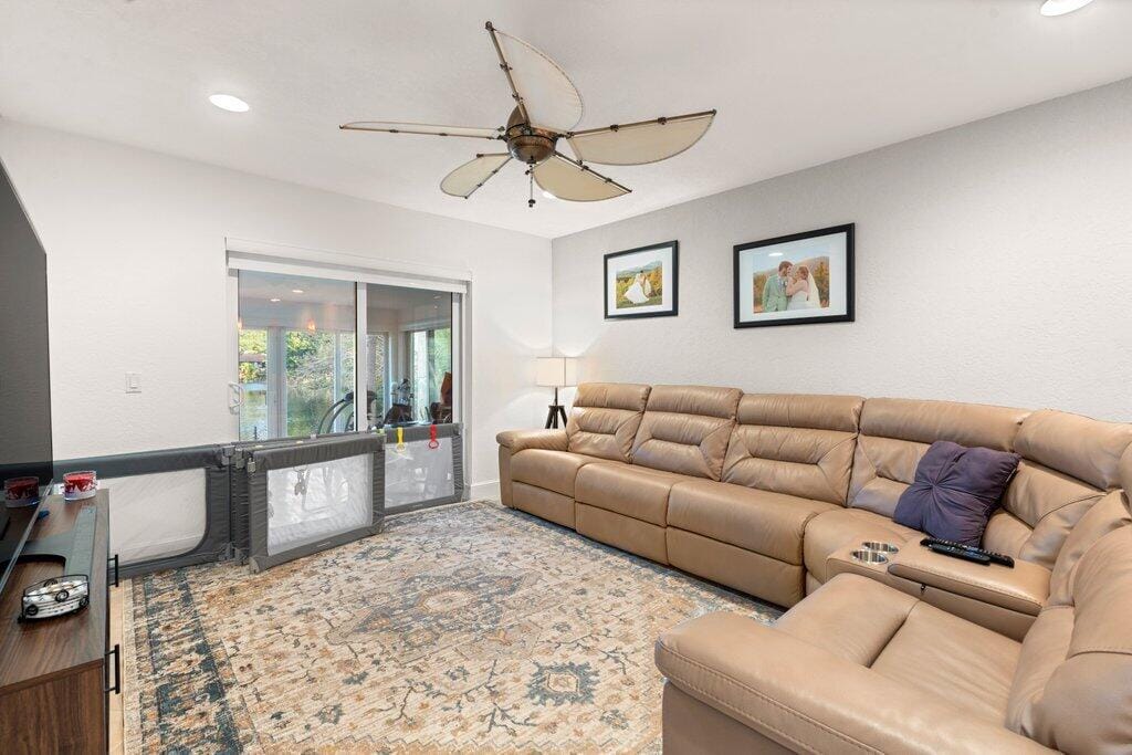 288 NW 39th Way — photo 6