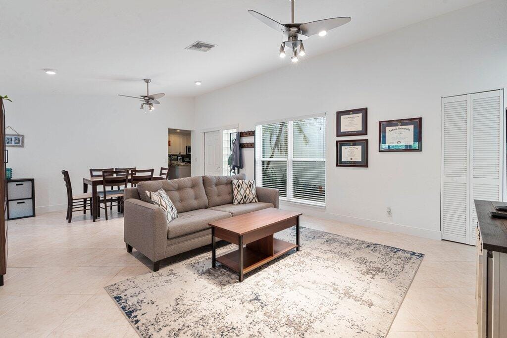 288 NW 39th Way — photo 10