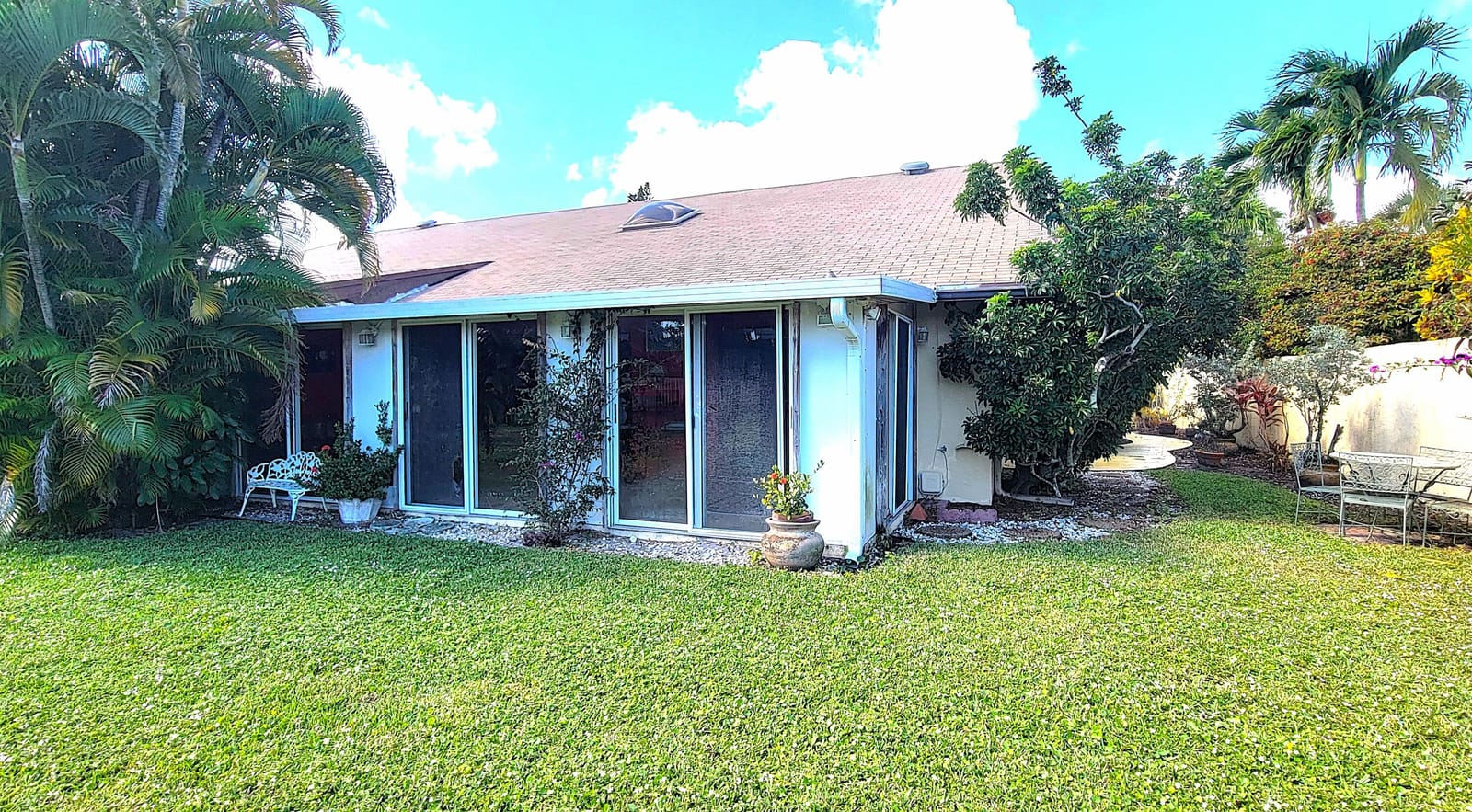 493 SW 28th Avenue, Delray Beach, FL 33445 photo 2
