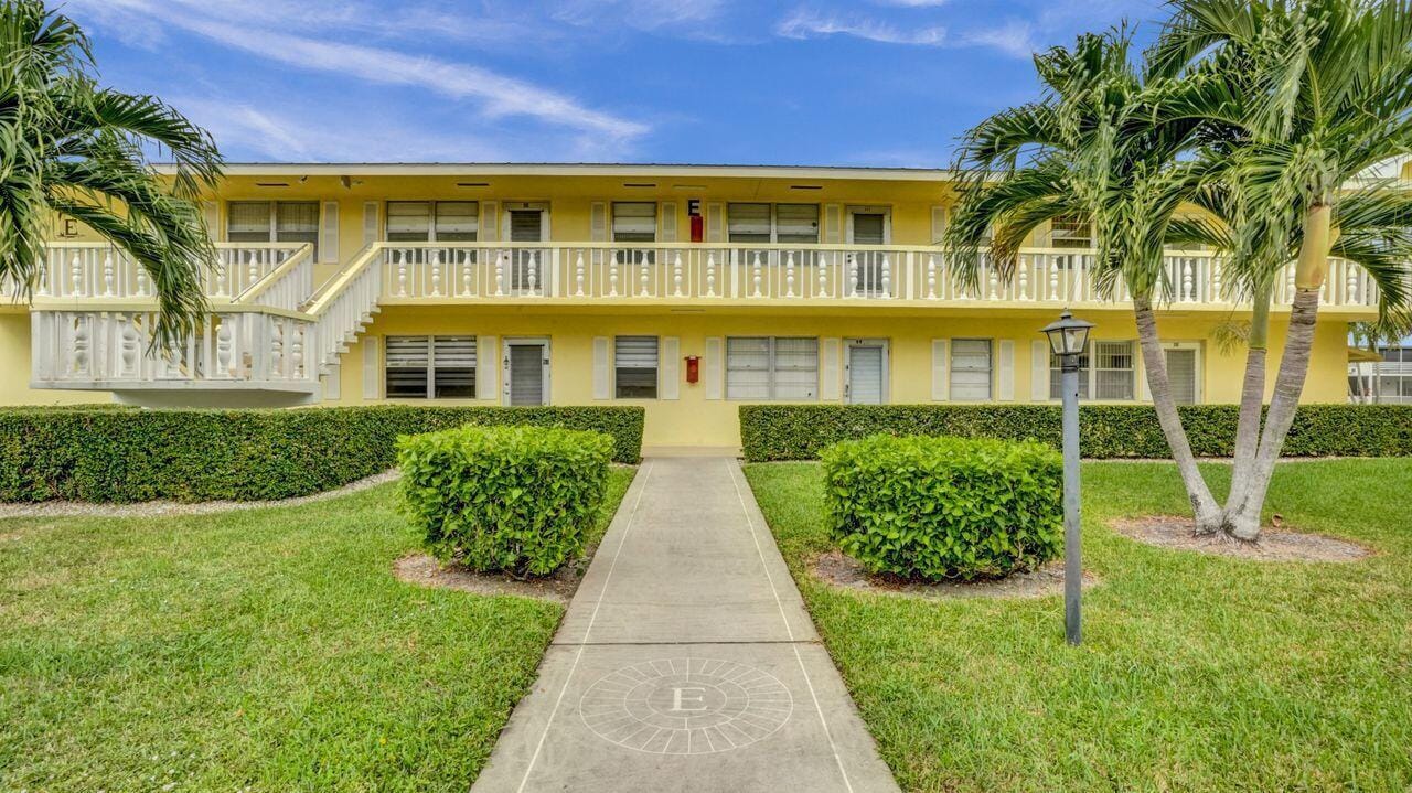 118 Sheffield E, West Palm Beach, FL 33417 photo 14