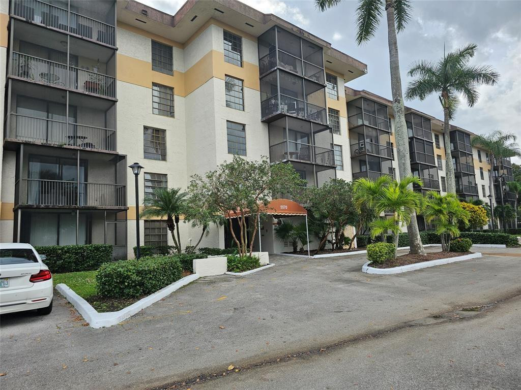 5570 NW 44th Street 405a, Lauderhill, FL 33319, Lauderhill