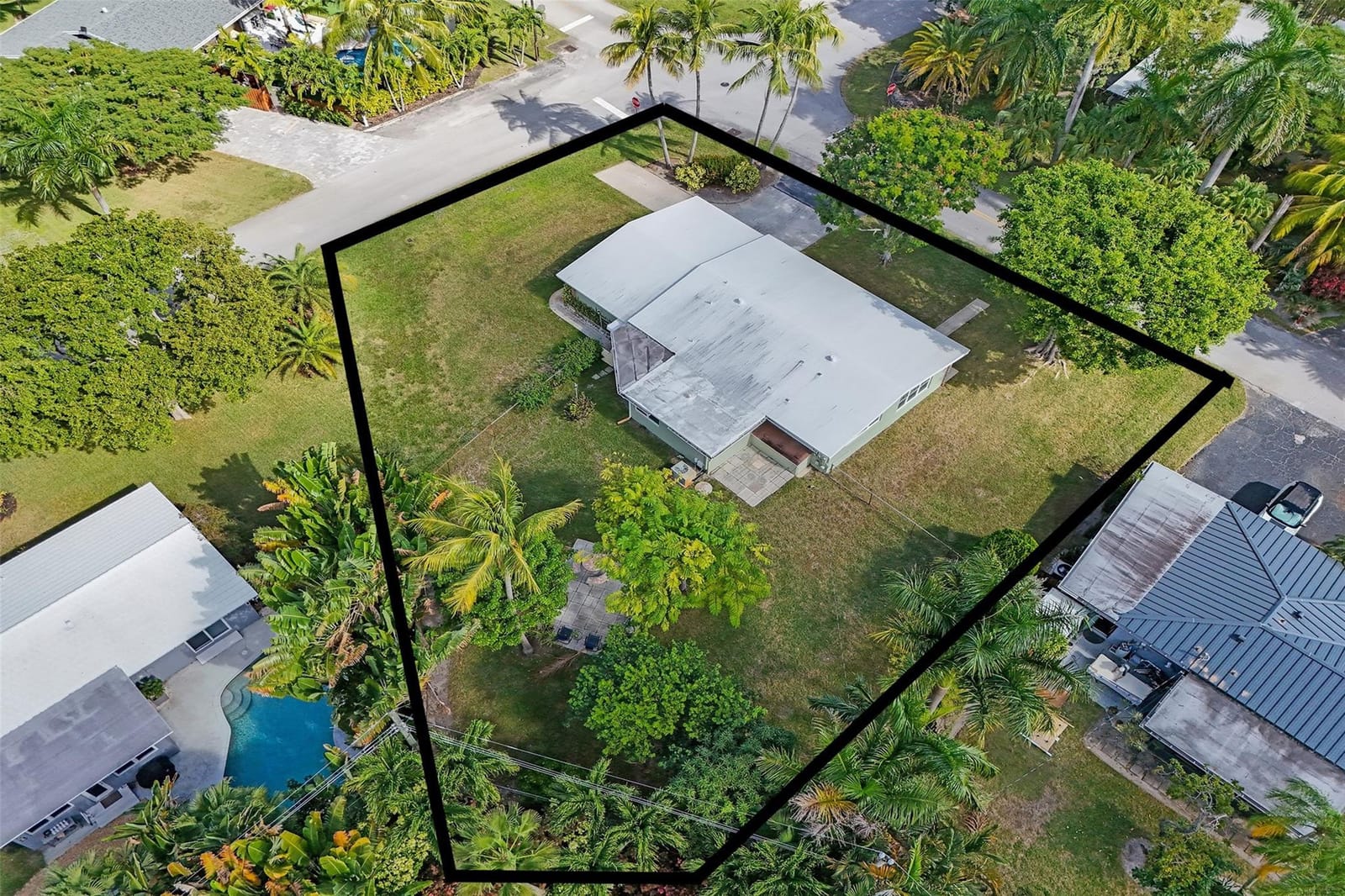 2417 NW 6th Avenue, Wilton Manors, FL 33311 photo 26