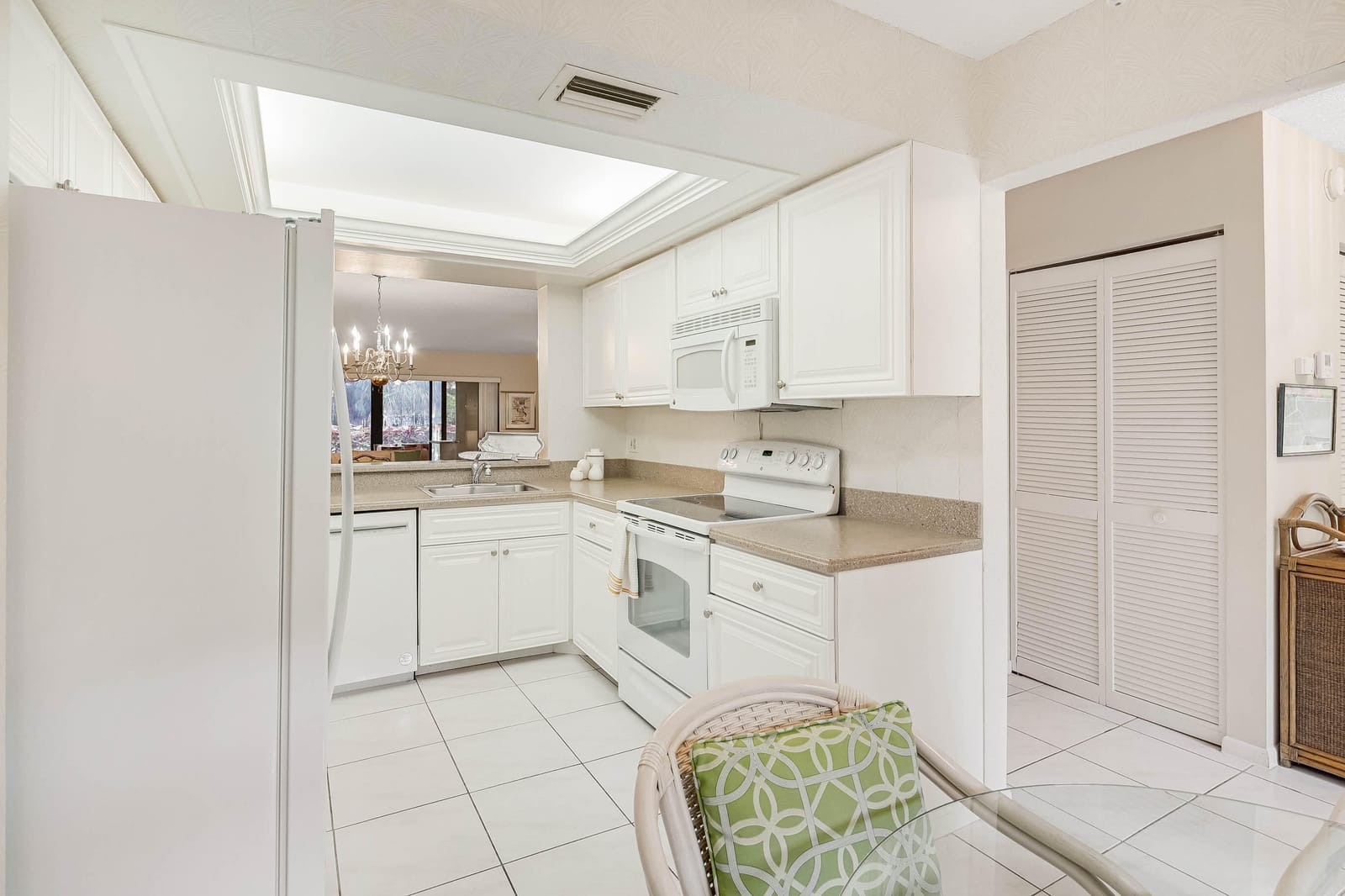 5121 Oak Hill Lane 416, Delray Beach, FL 33484 photo 12