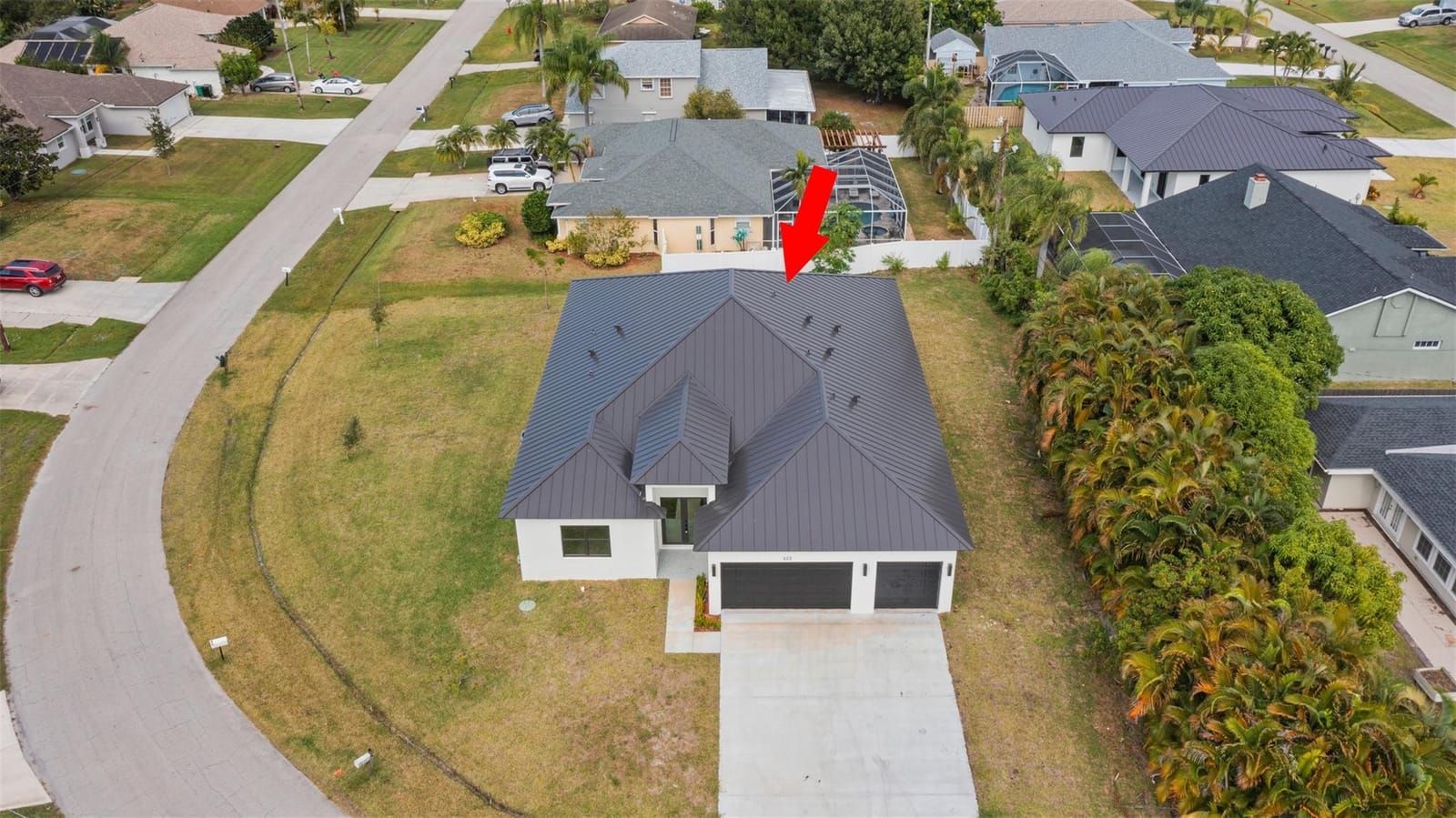 623 SE Dean Terrace, Port St. Lucie, FL 34984 photo 2