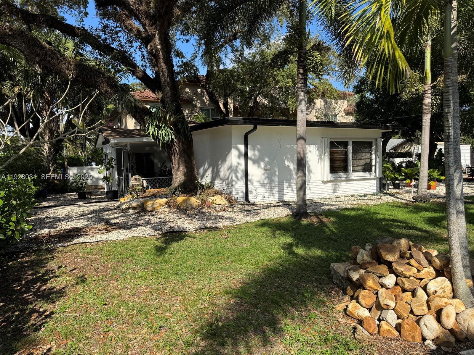 2390 SW 18th Avenue, Fort Lauderdale, FL 33315 photo 3