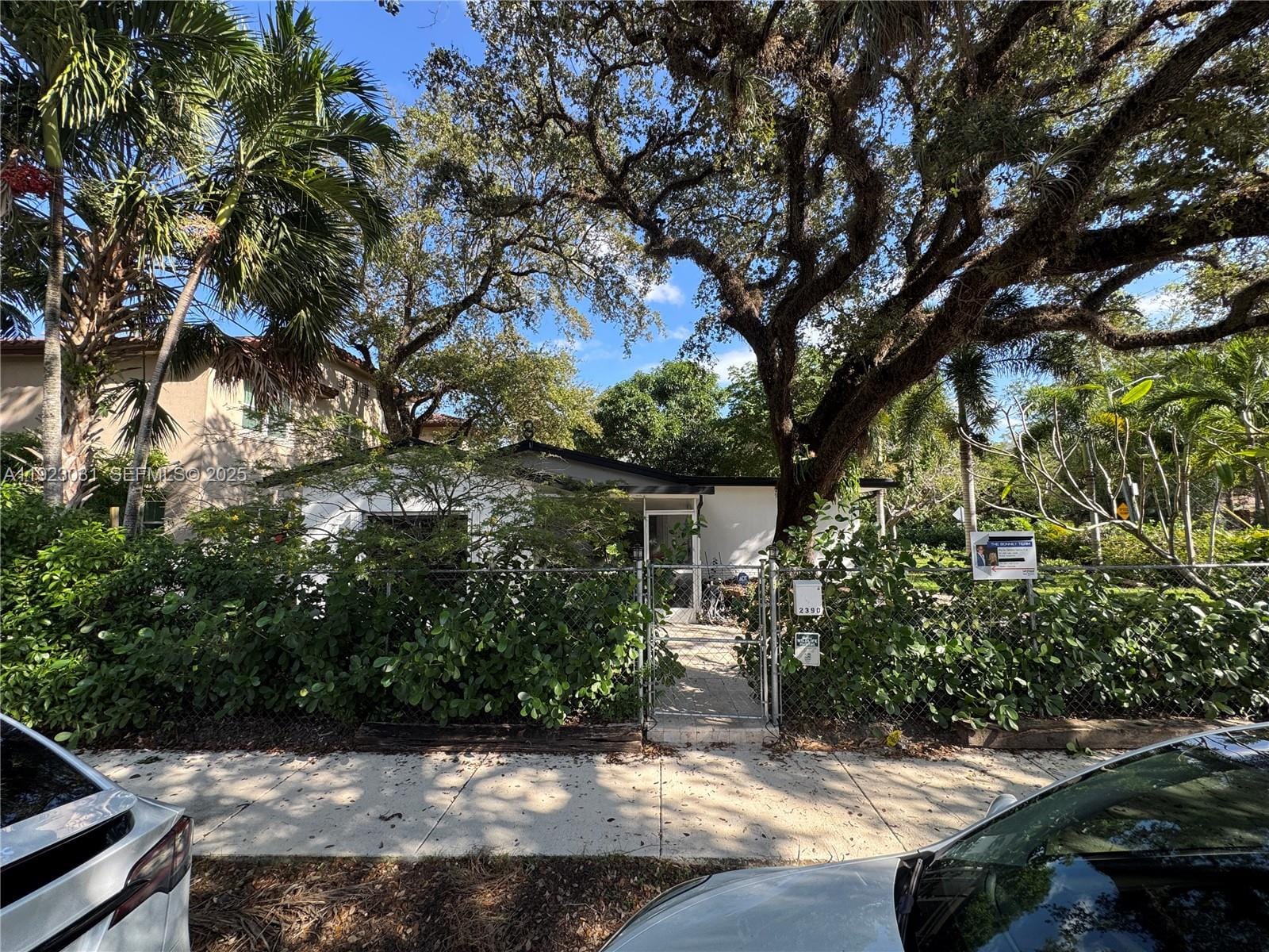 2390 SW 18th Avenue, Fort Lauderdale, FL 33315 photo 4