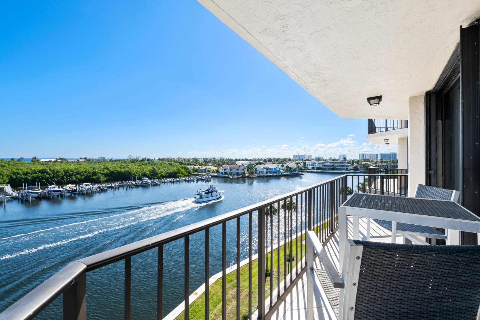 899 Jeffery Street 614, Boca Raton, FL 33487 photo 1