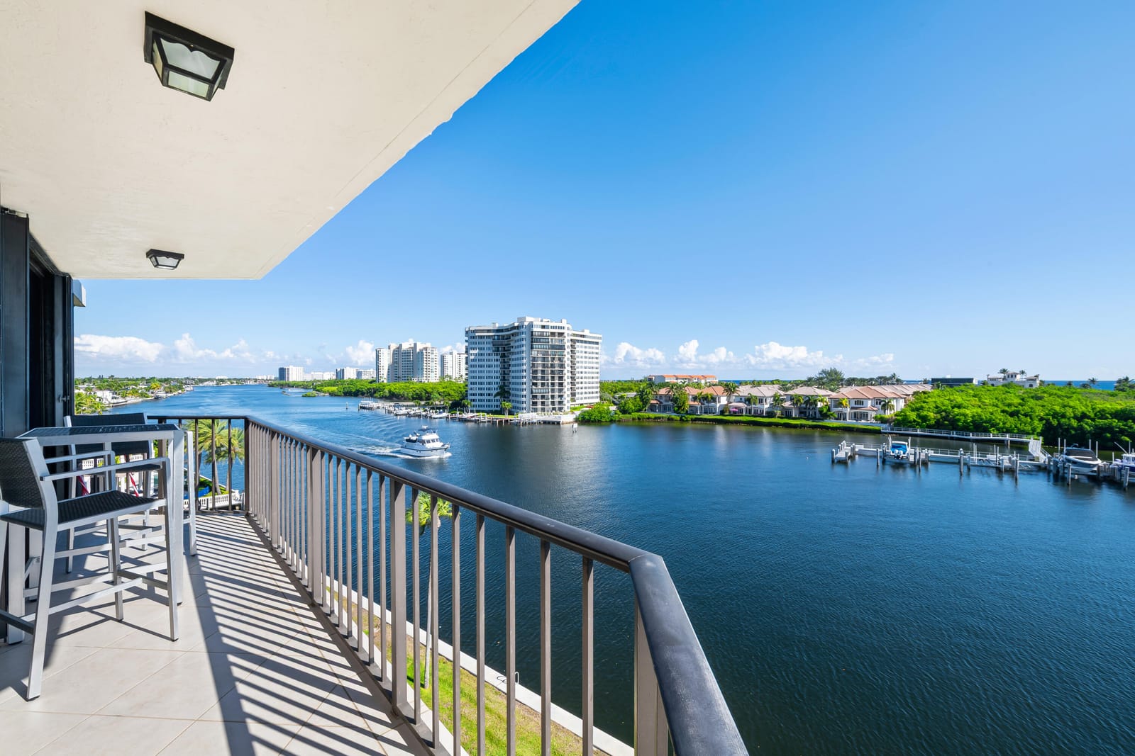 899 Jeffery Street 614, Boca Raton, FL 33487 photo 3