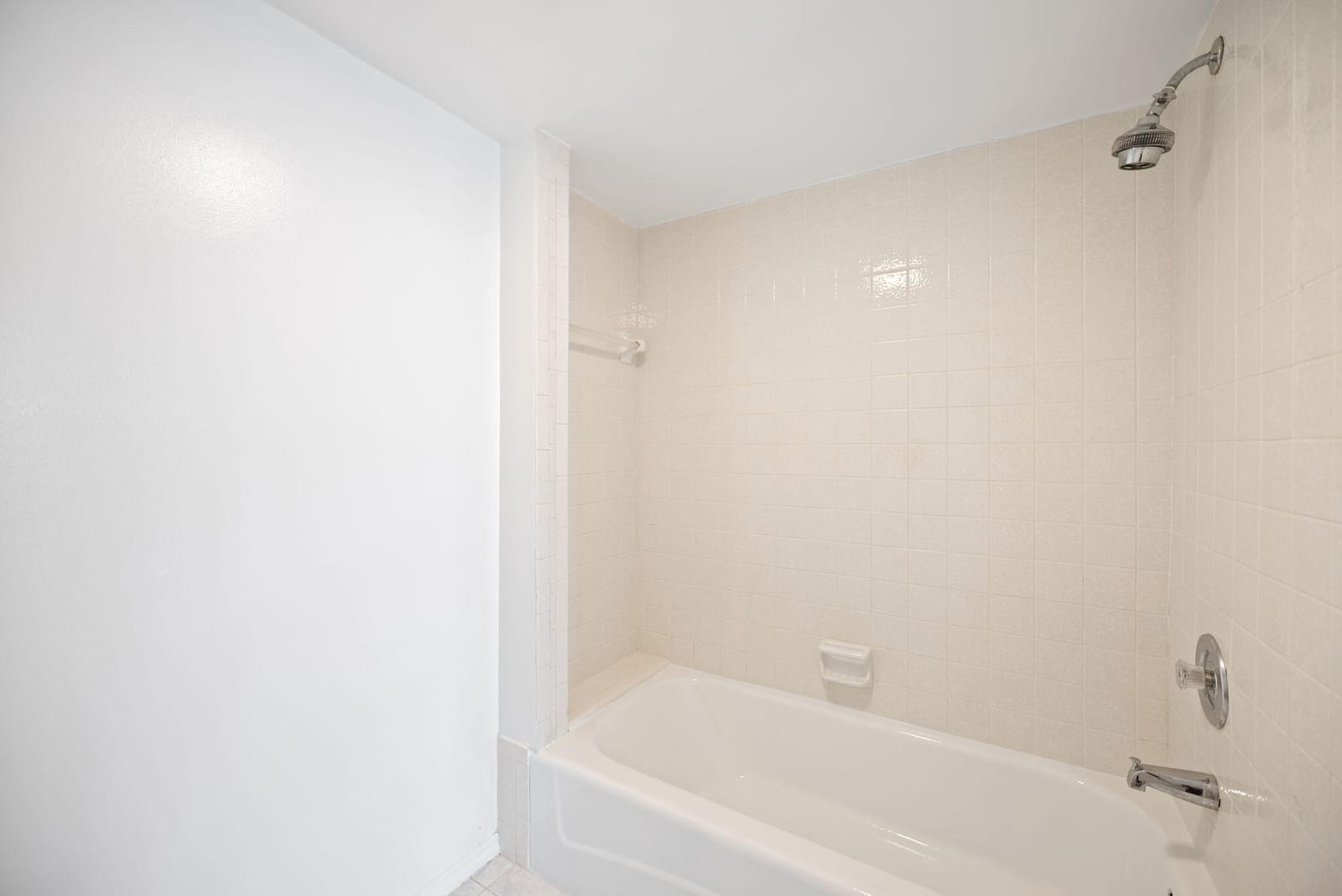 840 Ocean Drive 1005, Juno Beach, FL 33408 photo 22