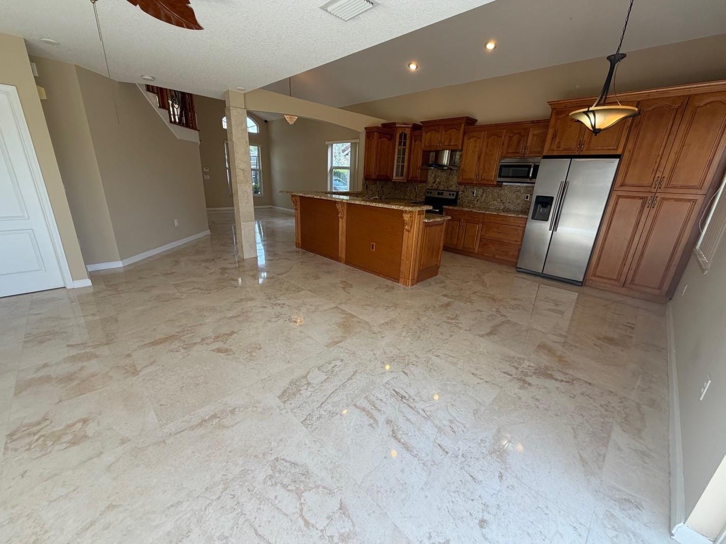 360 NW 115th Way — photo 12