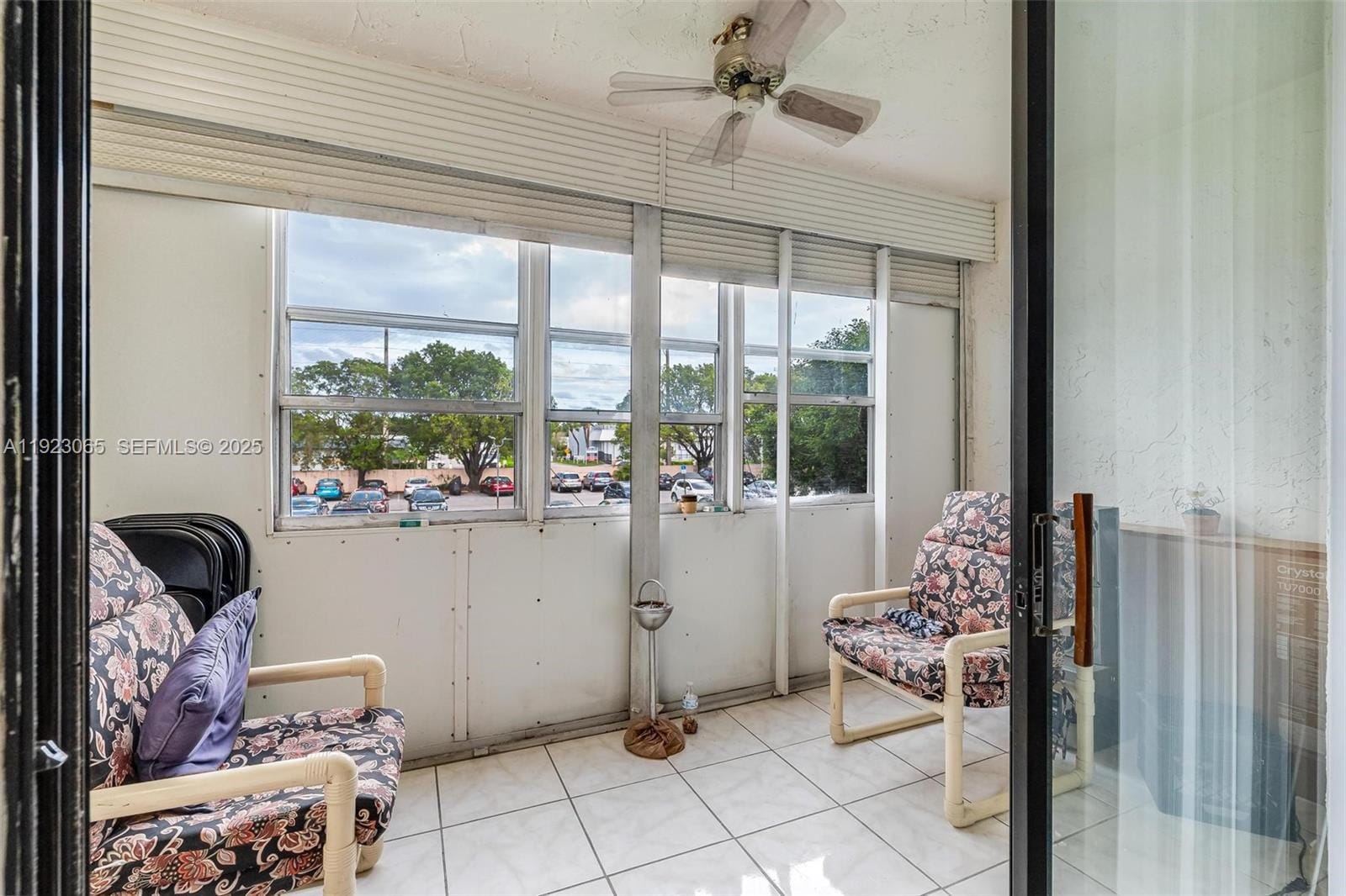 2840 Somerset Drive 207M — photo 11