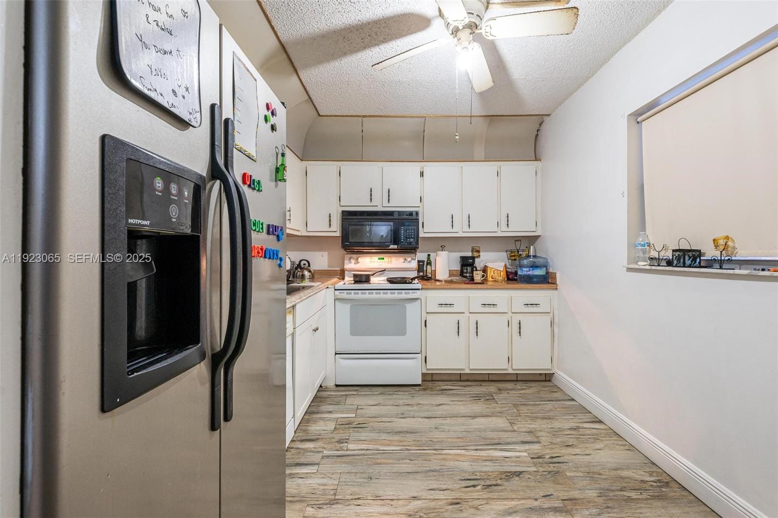 2840 Somerset Drive 207M — photo 4