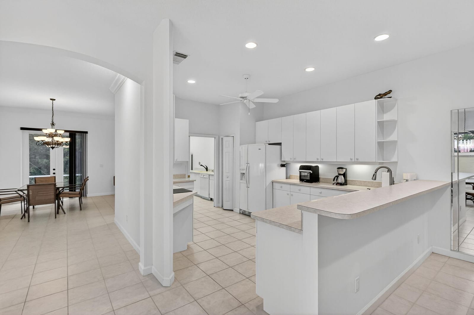 737 SW Great Exuma Cove — photo 11