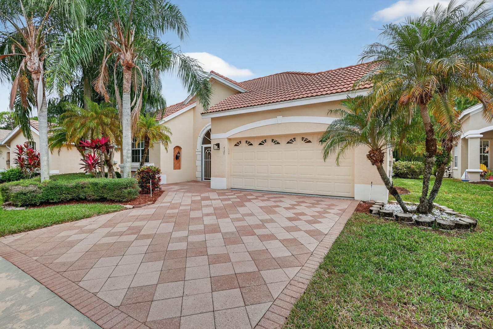 737 SW Great Exuma Cove — photo 5