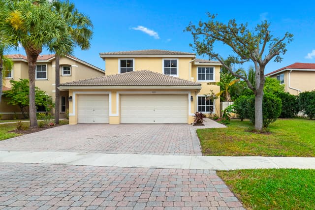 4225 Maggiore Way, sold in Briger Pars B, E And F, West Palm Beach, FL