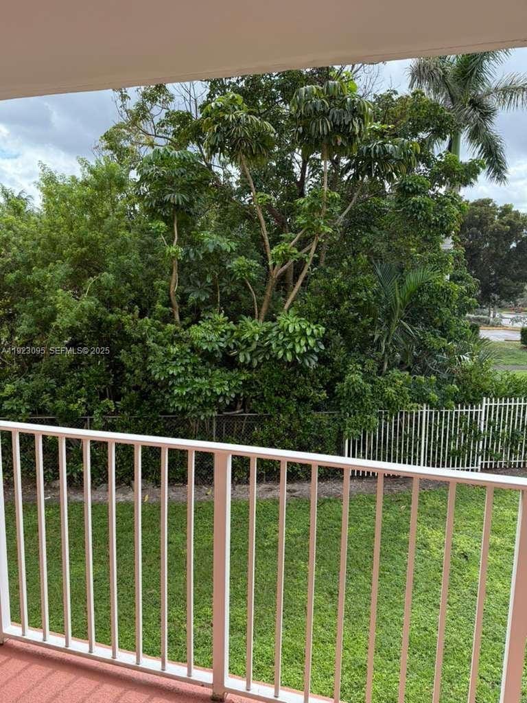7000 NW 186th Street 4-226, Hialeah, FL 33015 photo 13