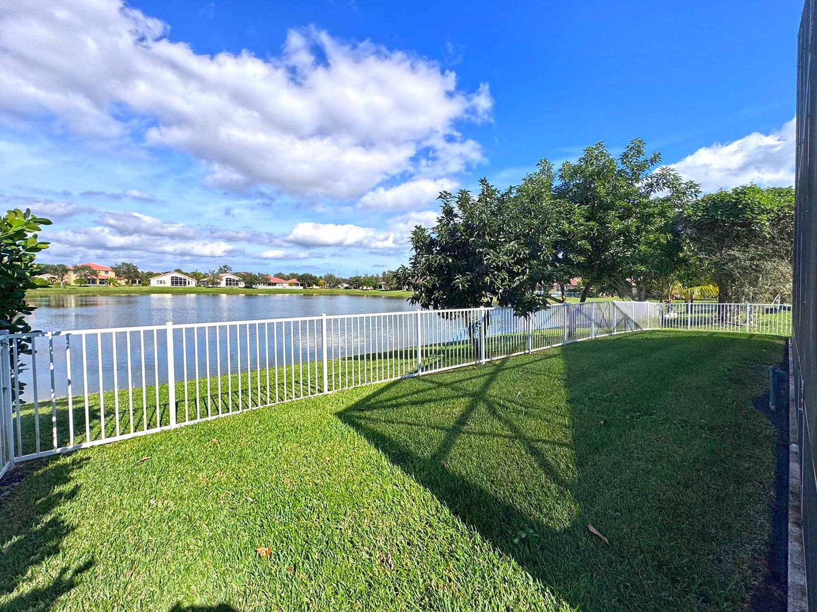4115 Worlington Terrace, Fort Pierce, FL 34947 photo 9