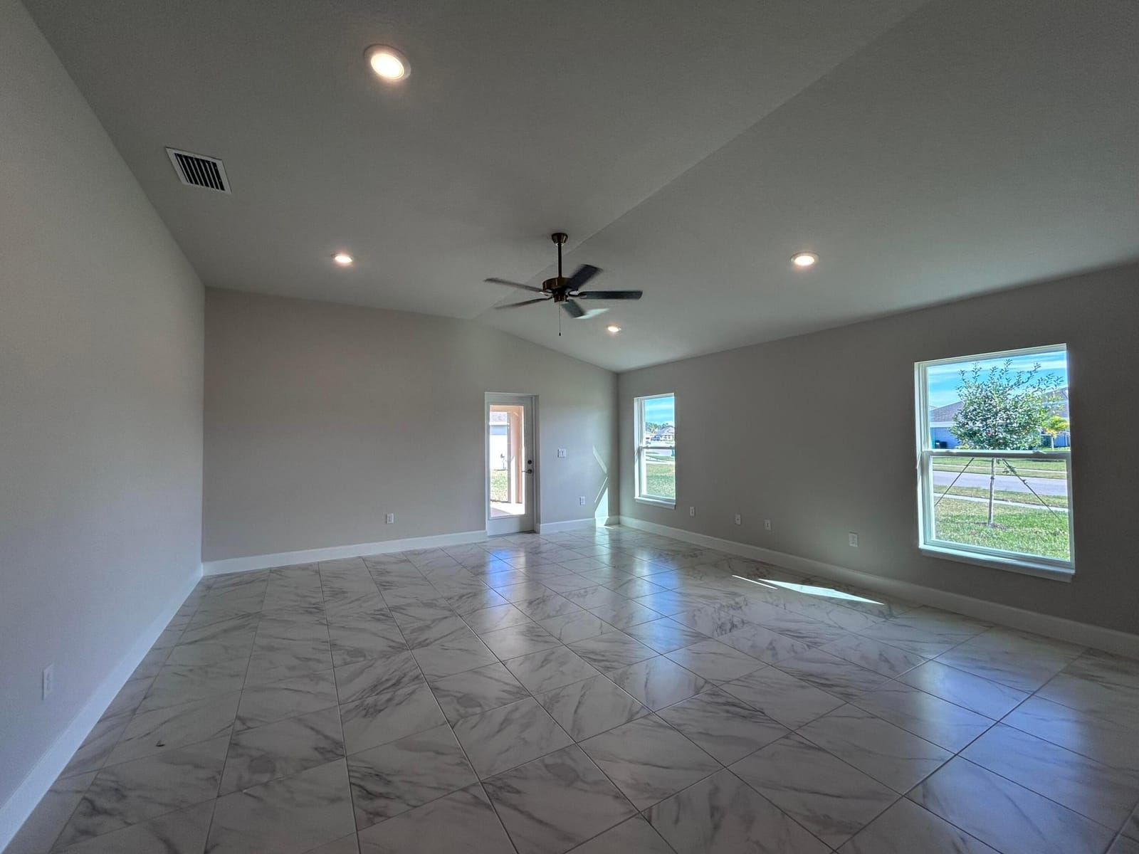 5728 Waterstone Boulevard — photo 7
