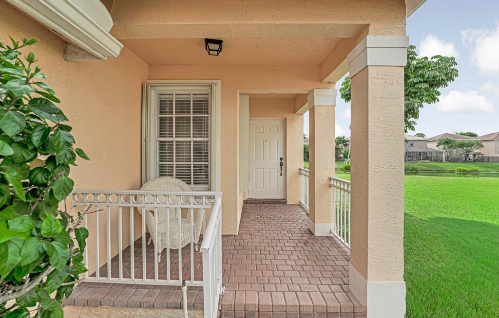 5402 Eastbay Drive — photo 4