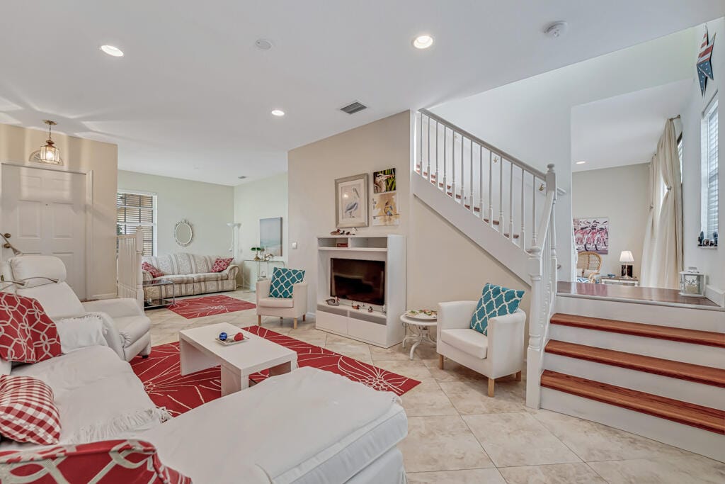 5402 Eastbay Drive — photo 7