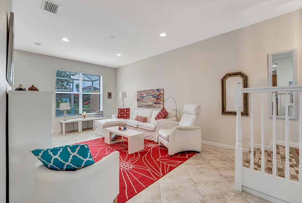 5402 Eastbay Drive — photo 9