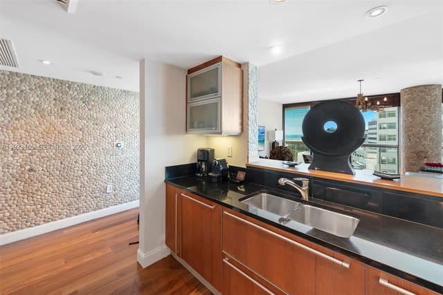 101 20th Street 1706, Miami Beach, FL 33139