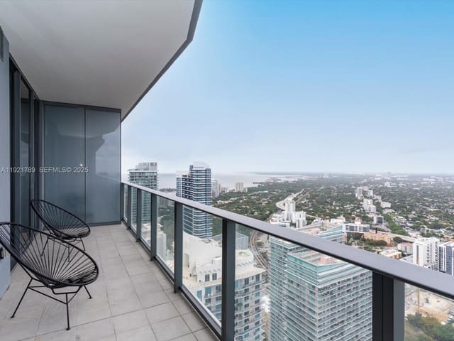 1000 Brickell Plaza PH5706, sold in Brickell Flatiron, Miami, FL