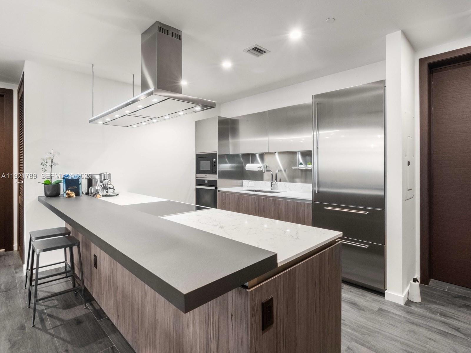 1000 Brickell Plaza PH5706, Miami, FL 33131 photo 7