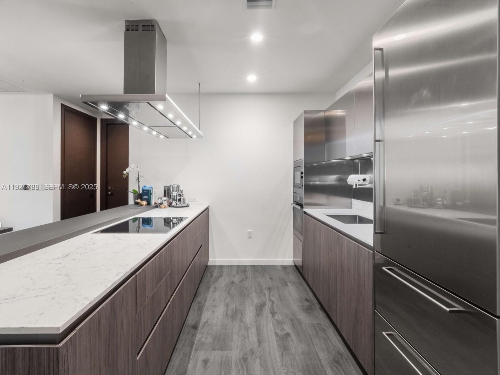 1000 Brickell Plaza PH5706, Miami, FL 33131 photo 8