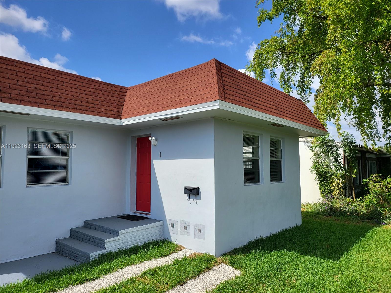 2112-2114 Taft Street, Hollywood, FL 33020, Hollywood