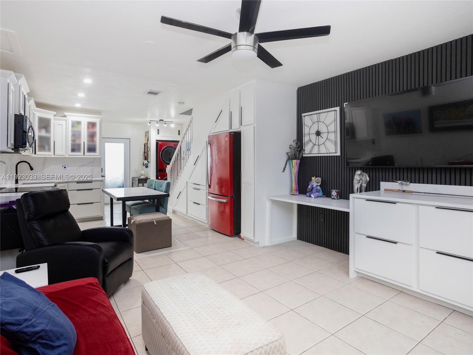 437 SW 3rd Street 2, Miami, FL 33130, Miami