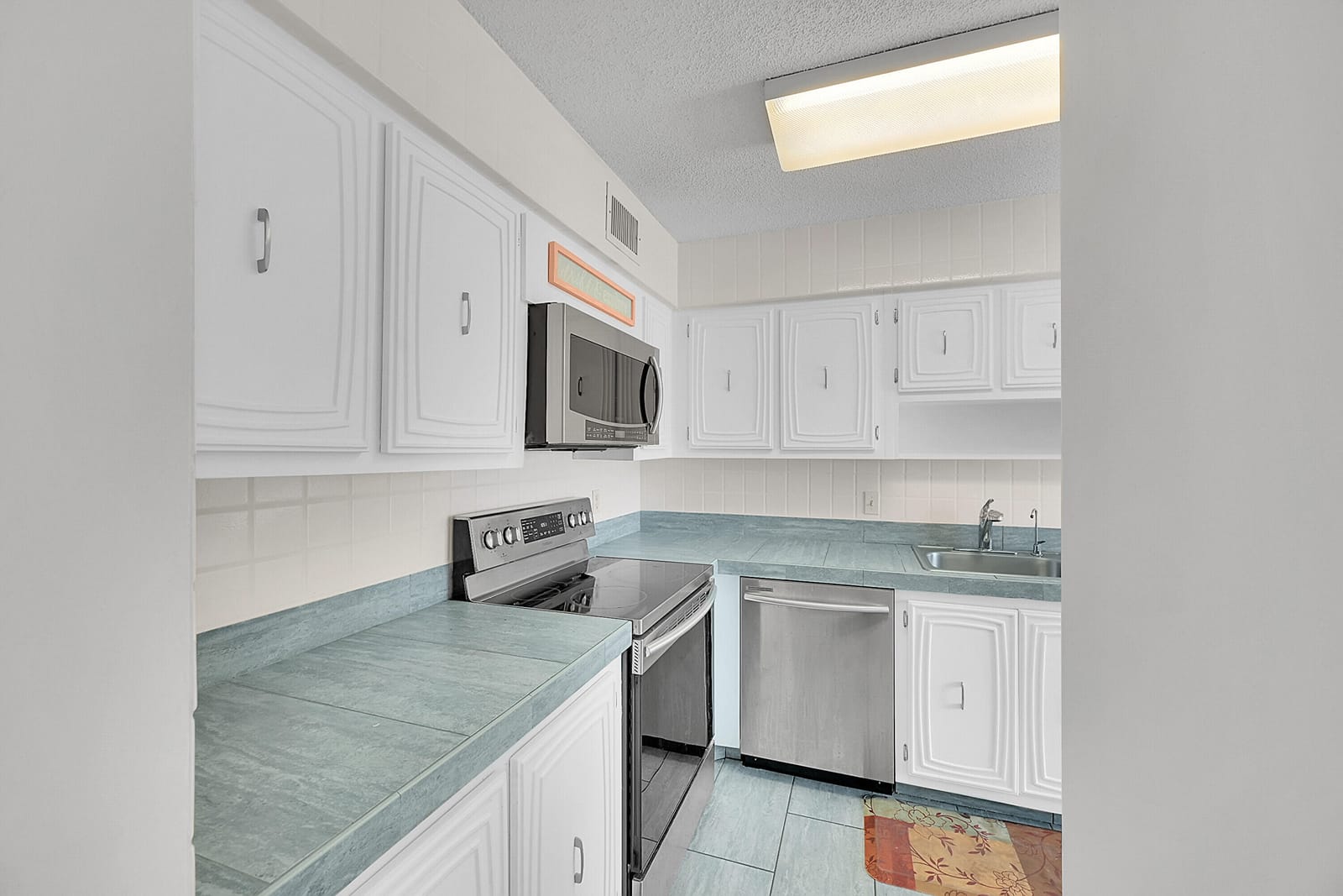 13791 Flora Place A — photo 9