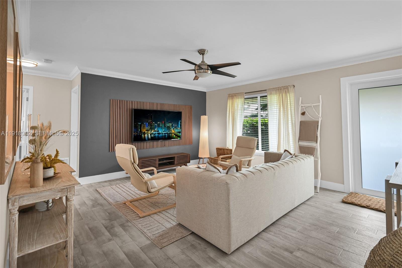 4851 NE 13th Avenue, Oakland Park, FL 33334