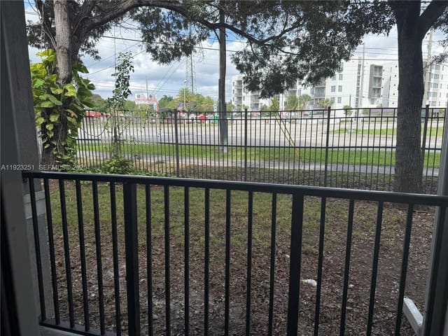 15480 SW 284th Street 2111, sold in Vista Trace 1 Condo, Homestead, FL